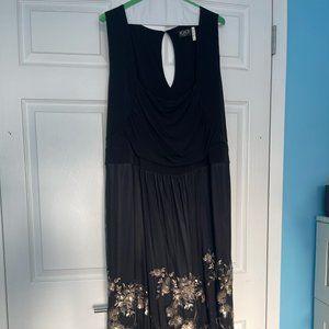 Igigi Long Black Sleeveless Dress